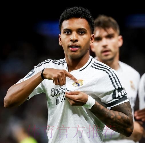 记者:罗德里戈想留在皇马 他希望赢得阿隆索信任 记者:罗德里戈想留在皇马 他希望赢得阿隆索信任